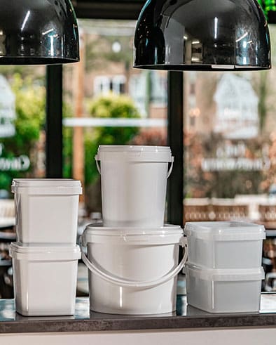 The Ultimate Guide to Choosing The Right Plastic Bucket For Your Needs